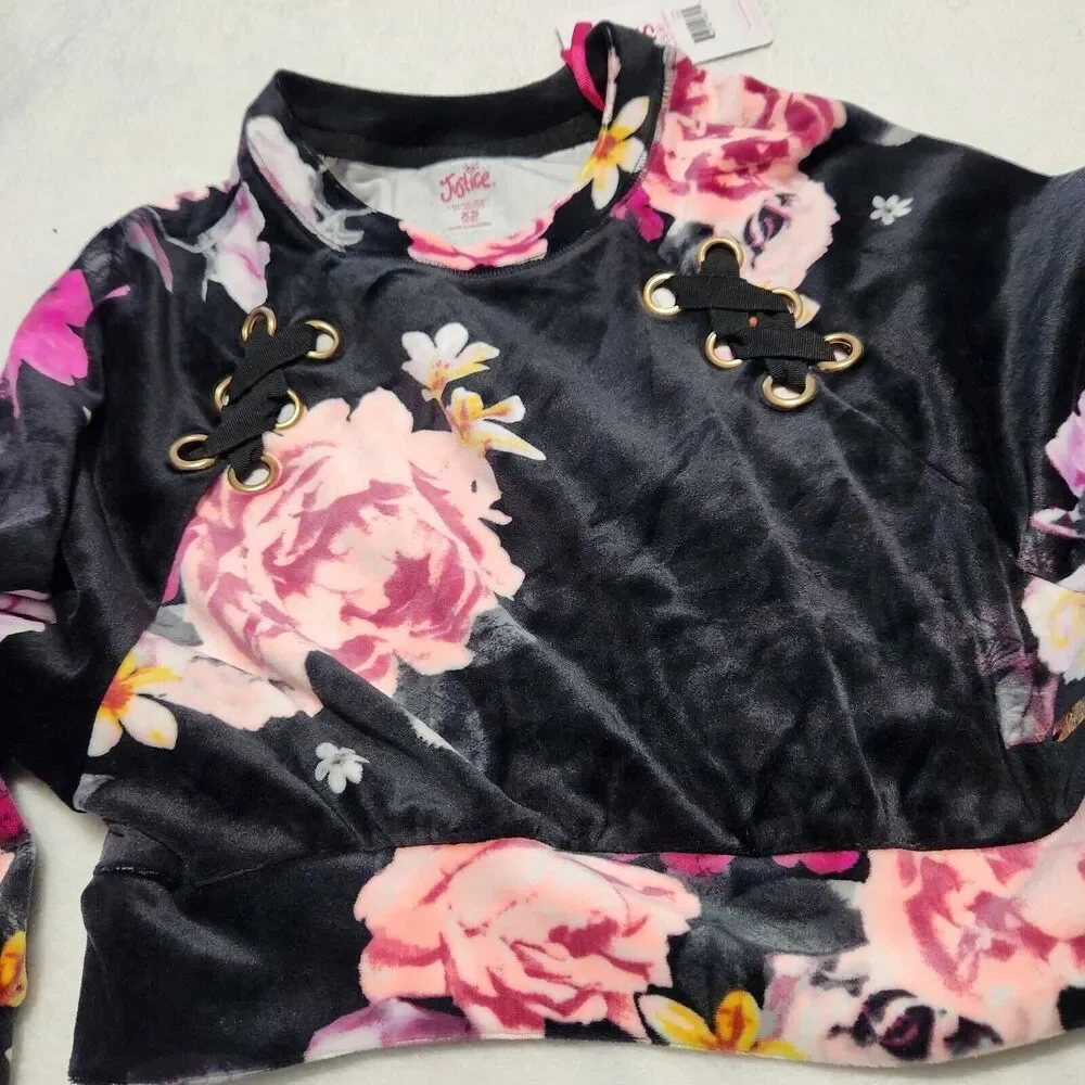 Justice Sweater For Girl's Size XSmall 5/6 Black Floral Super Soft